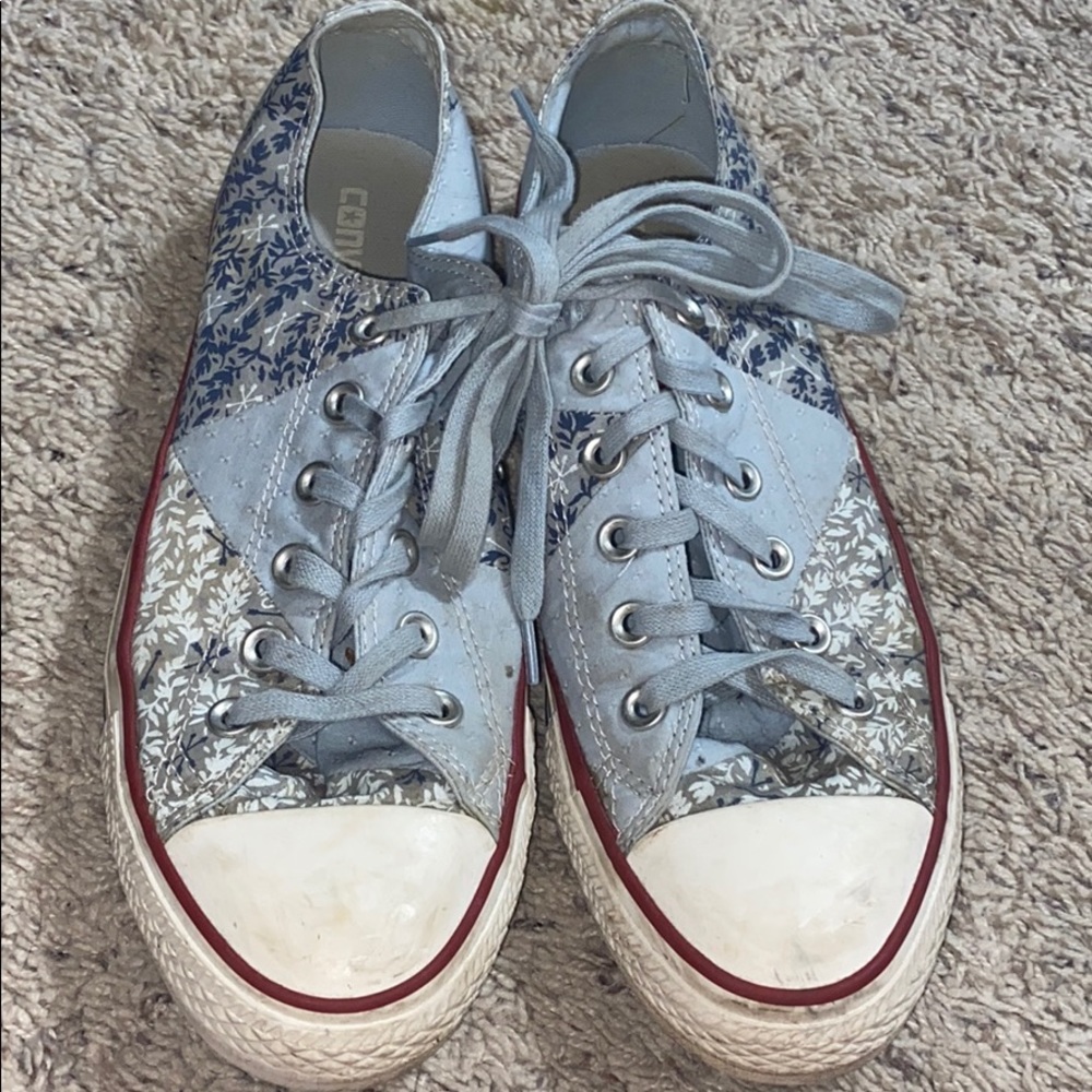 Blue and grey quilted print converse